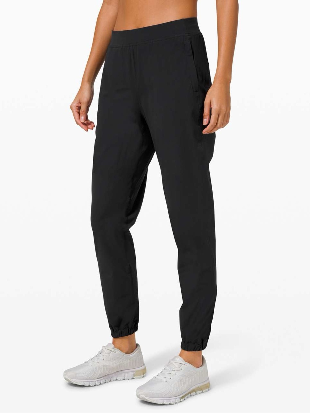 Lululemon Adapted State Jogger in Black Size 8